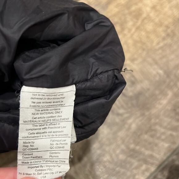 Cotopaxi Black Fuego Down Vest Women's Size XL - Picture 8 of 14